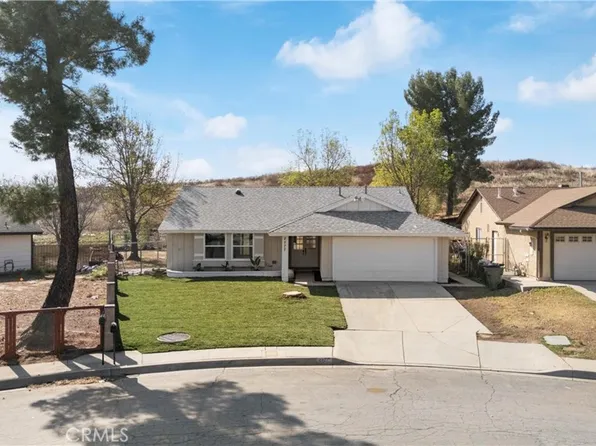 2777 Stephanie Ave, San Bernardino, CA 92407