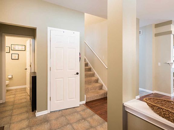 5th image of 414 Shadow Creek Dr #0