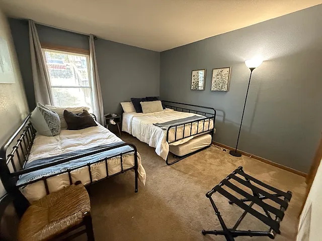 2 bed, 972 sqft, $3,000 — Photo 4