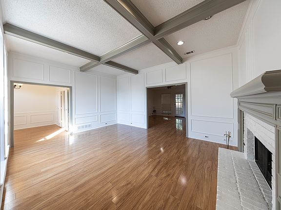 4th image of 4457 Jenning Dr