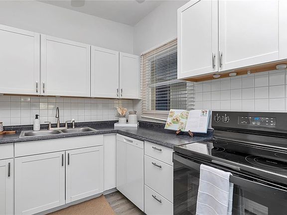 5th image of 9184 86th St