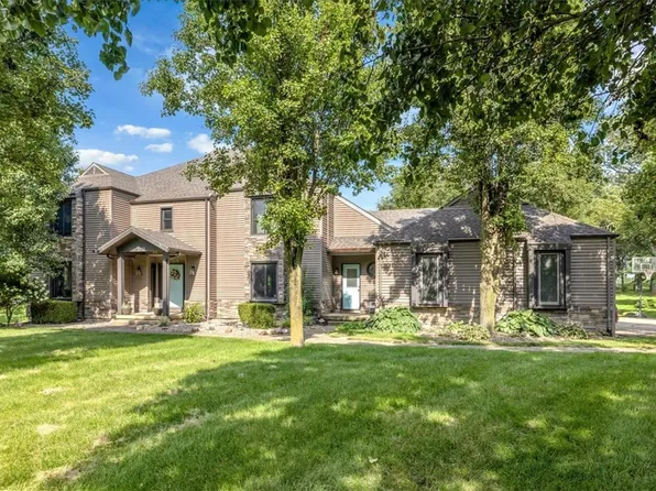 3278 Marble Point, Decatur, IL 62521