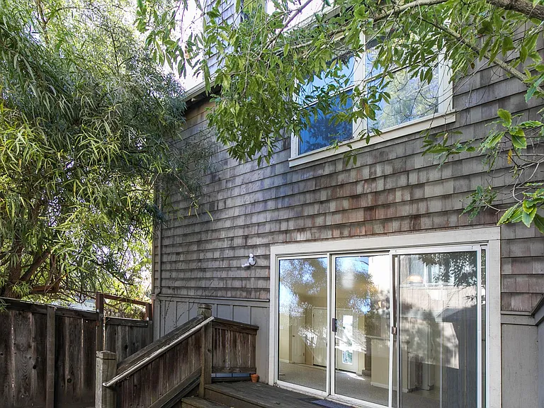 132 Walti St — Photo 18