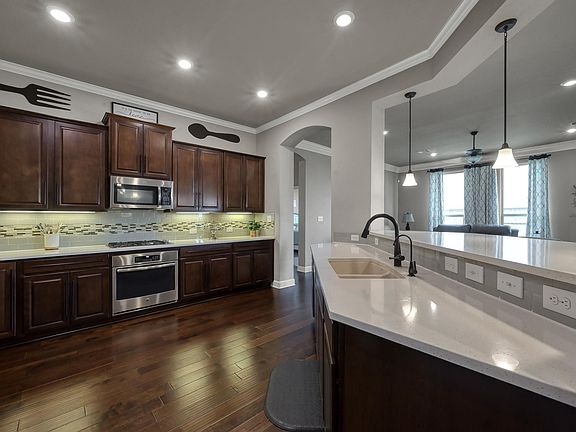 5th image of 121 Dudley Rd