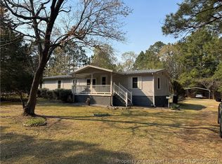110 Chavis Ln, Cameron, NC 28326