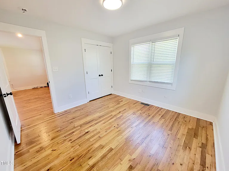805 Coleman St — Photo 23