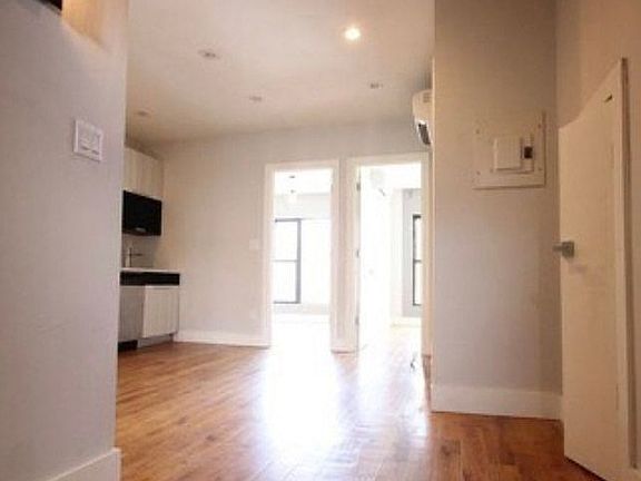 3rd image of 441 Harman St #2