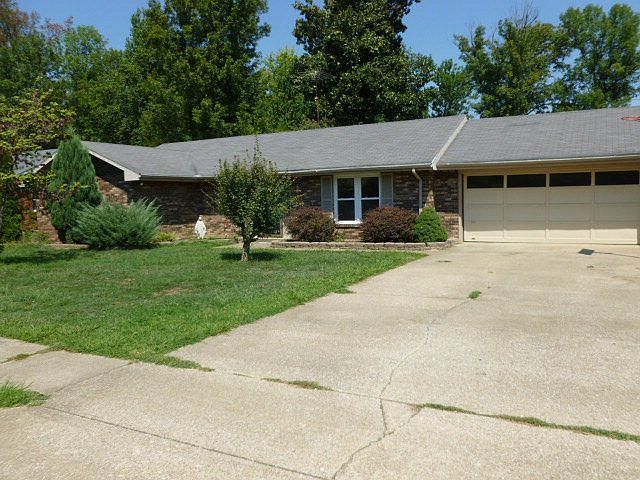 1st image of 6555 Brookwood Dr