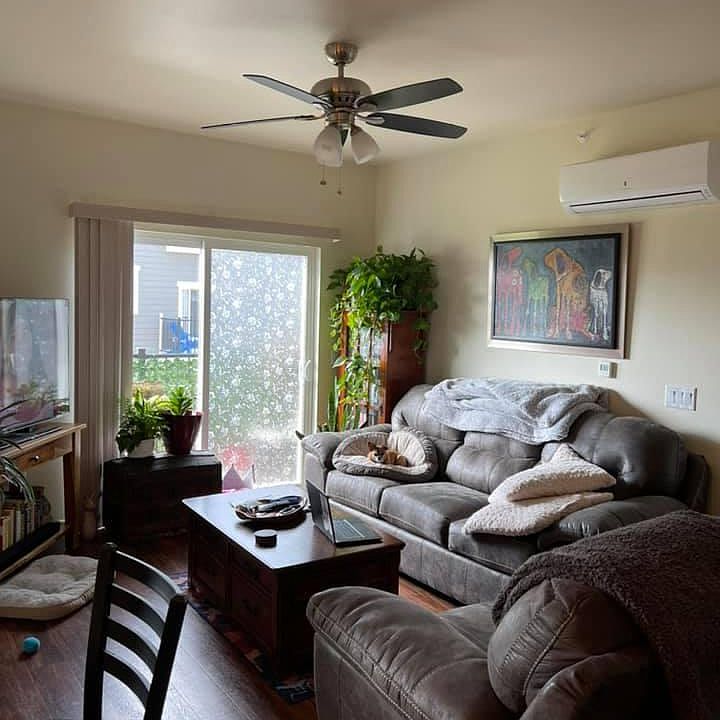 1st image of 4517 Grizzly Ln