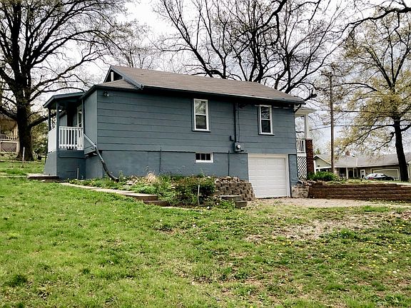 4th image of 8148 Kansas Ave