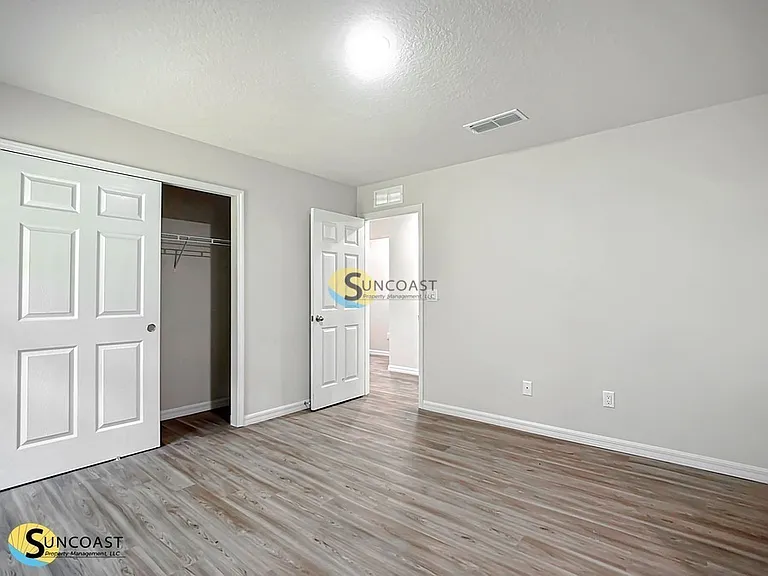 92 Buttonworth Dr #B — Photo 16