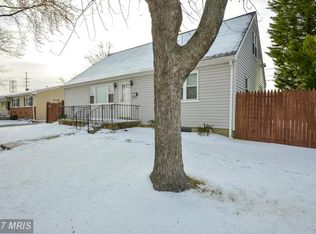 121 Glenlea Dr, Glen Burnie, MD 21060