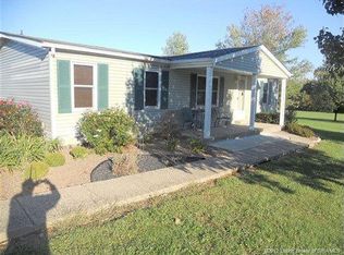 15320 Beyl Rd, Borden, IN 47106