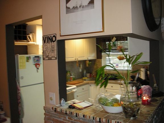 5th image of 802 SE 7th St APT 303E