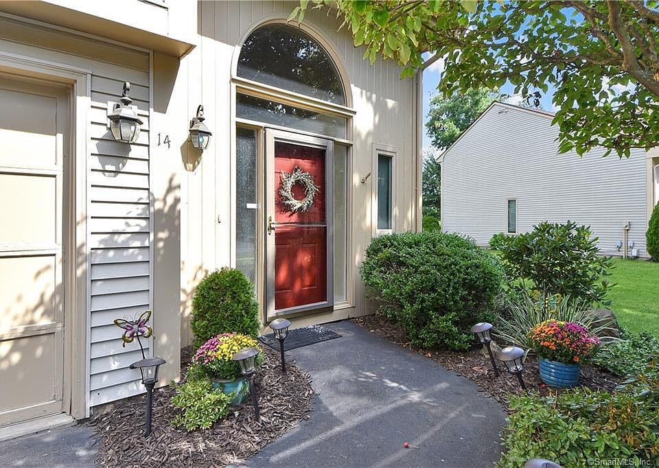 14 Apple Hl 14, Newington, CT 06111 MLS 170595712 Zillow