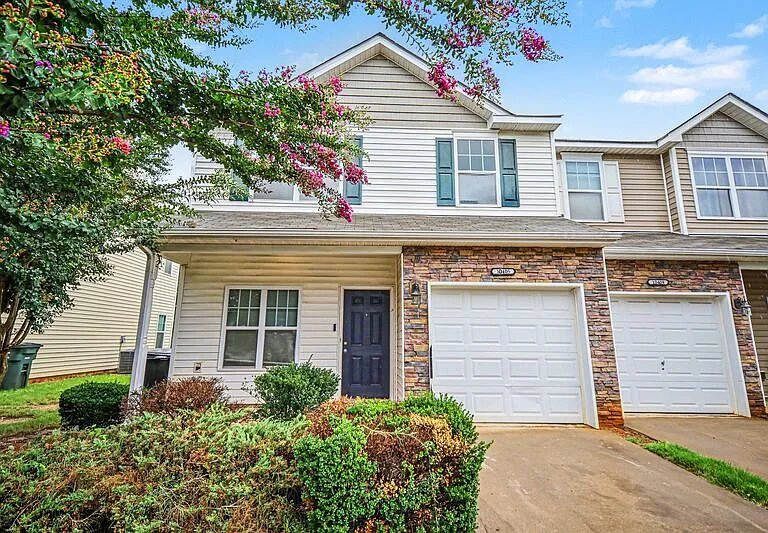 10405 Bunclody Dr — Photo 1