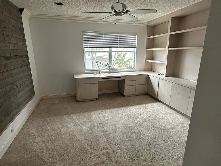 10894 Old Bridgeport Ln — Photo 29