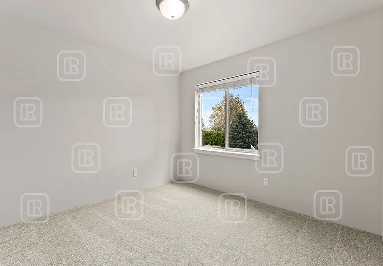 1840 N Willamette Rd — Photo 16