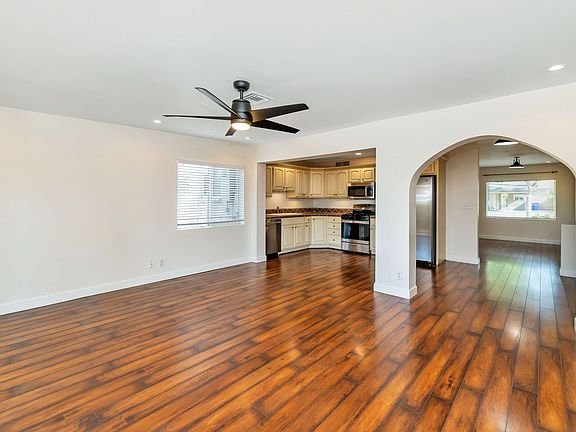 4th image of 2501 E Highland Ave