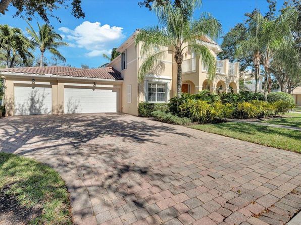 8427 Arima Lane, Wellington, FL 33414