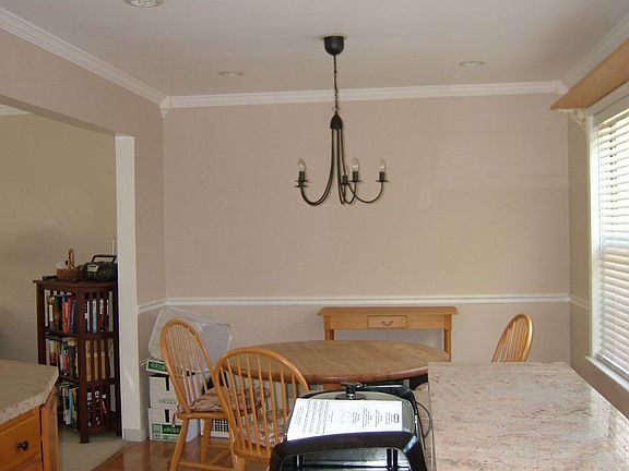 3rd image of 151 McNair Ct