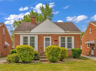 2923 Hearthstone Rd, Parma, OH 44134