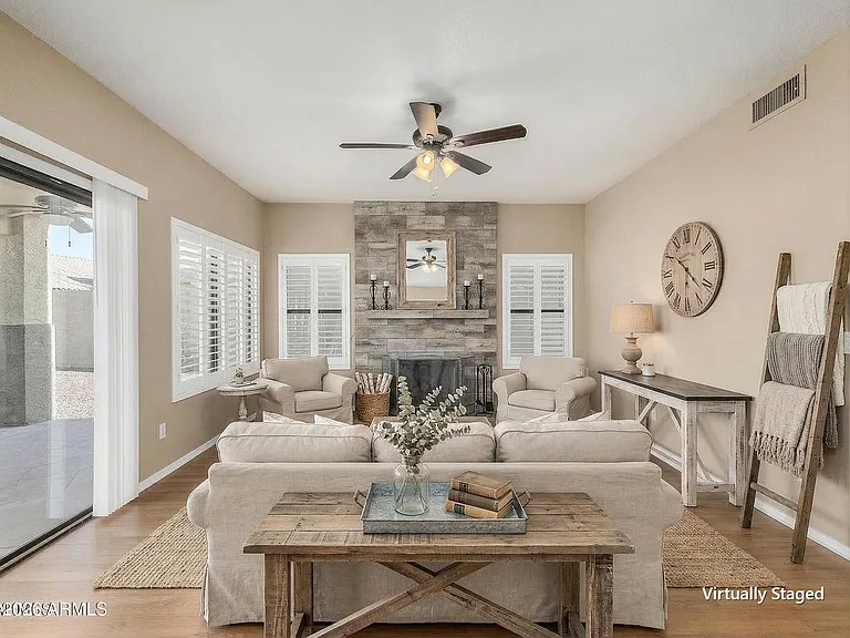 4334 E Anderson Dr — Photo 13