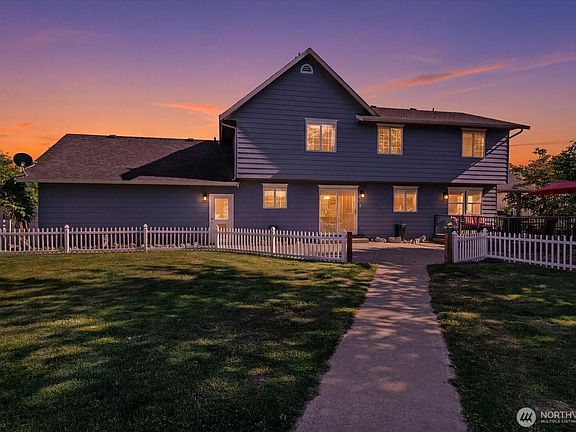 3rd image of 22285 Cully Road