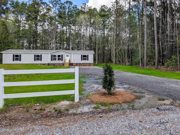 382 S Main St, Ridgeville, SC 29472