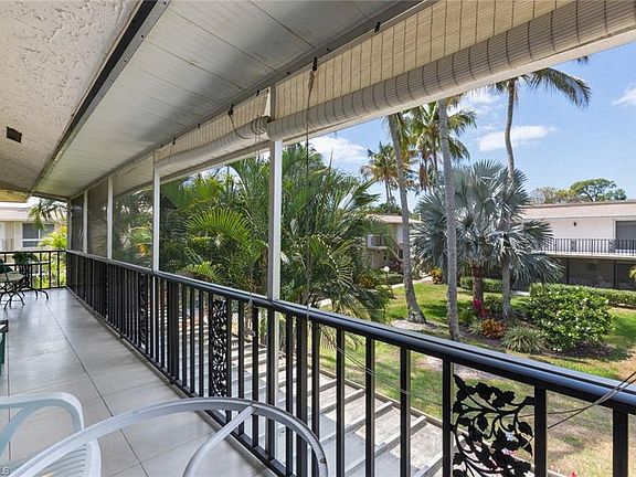 4th image of 84 Glades Blvd APT 4