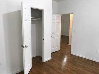 5th image of 961 42nd St APT A6
