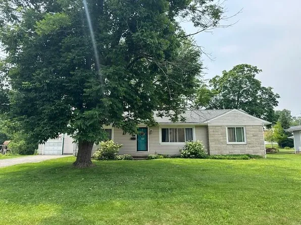 67 E Fairfield St, Canal Winchester, OH 43110