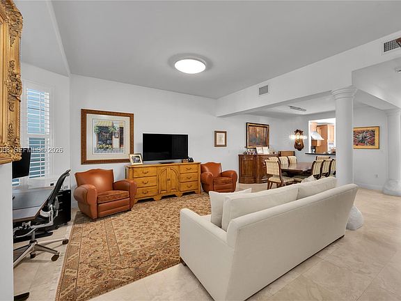 3rd image of 7614 SW 54th Ave