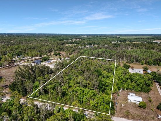 12571 Shawnee Rd, Fort Myers, FL 33913