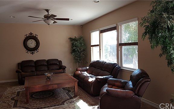 4th image of 27569 Pinyon St