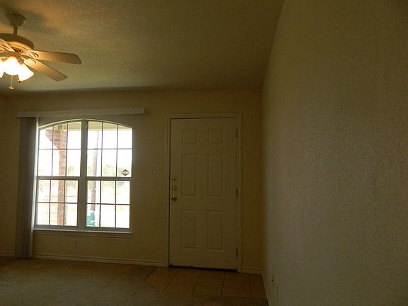 3rd image of 308 N 10th St APT B