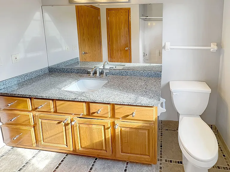 1839 Valley Ridge Trl S — Photo 19
