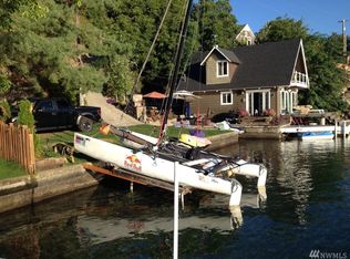 16052 S Lakeshore Rd, Chelan, WA 98816