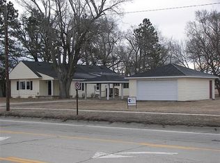 2022 Colfax St, Schuyler, NE 68661