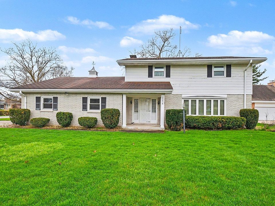 1st image of 23456 Greenleaf Blvd
