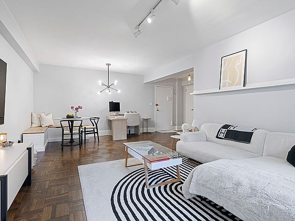 4th image of 345 E 56th St APT 11K