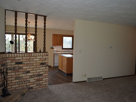 4th image of 4416 Nicollet Way