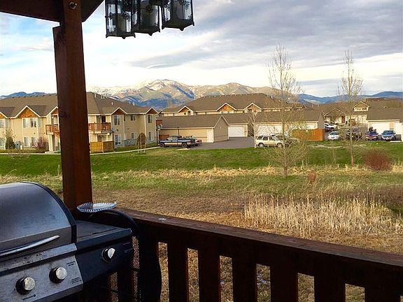 2nd image of 4817 Glenwood Dr #7