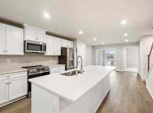 3056 Sugarland Dr, Fredericksburg, VA 22406