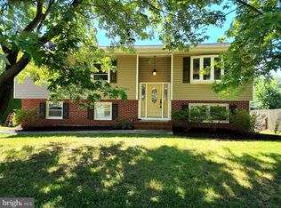 125 Boyd Dr, Annapolis, MD 21403
