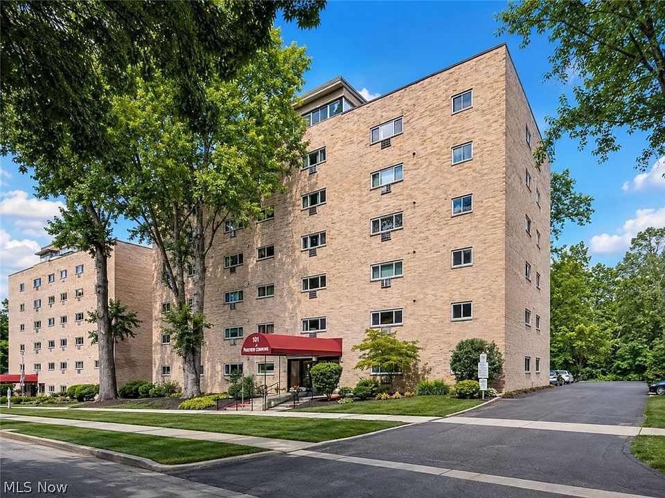 1st image of 115 S Rocky River Dr APT 101