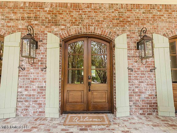 4th image of 255 Forest Lake Dr
