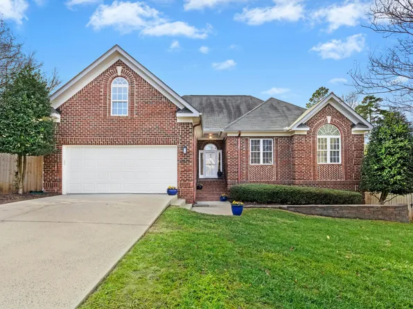 209 Weatherbend Ct, Holly Springs, NC 27540