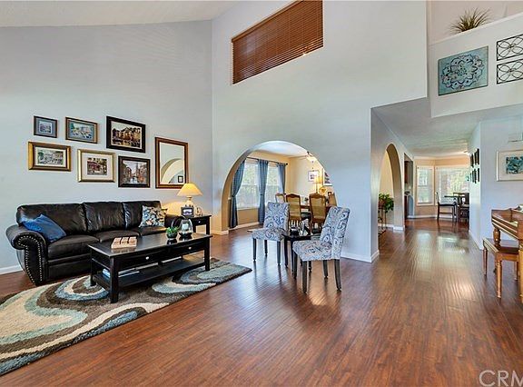Lovely Wood Laminate Floors Throughout the Downstairs
