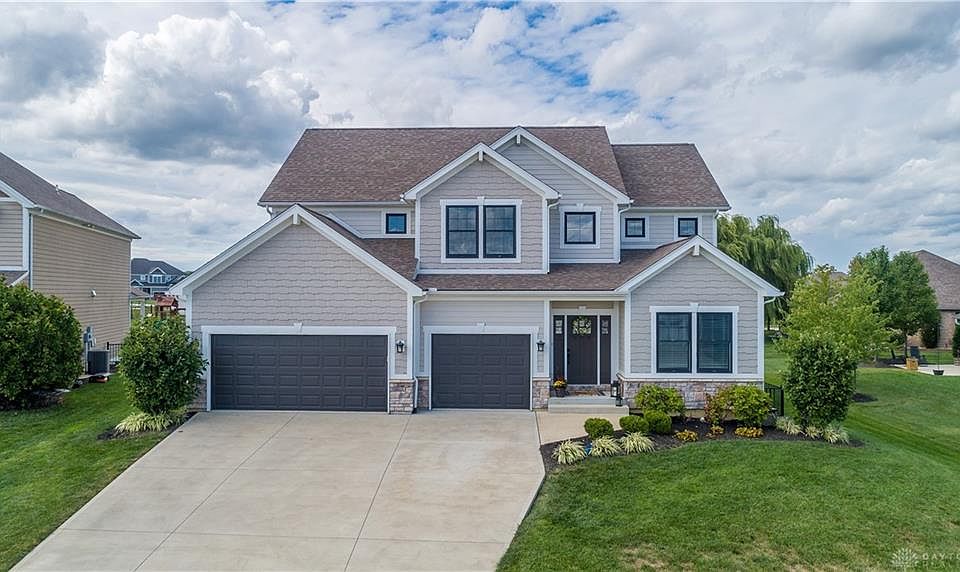 1st image of 995 Greenmantle Dr